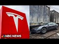 Warnings from drivers over Tesla’s full self-driving mode at train tracks