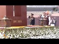 75th Republic Day: PM Modi Pays Homage to Bravehearts at National War Memorial in Delhi | News9