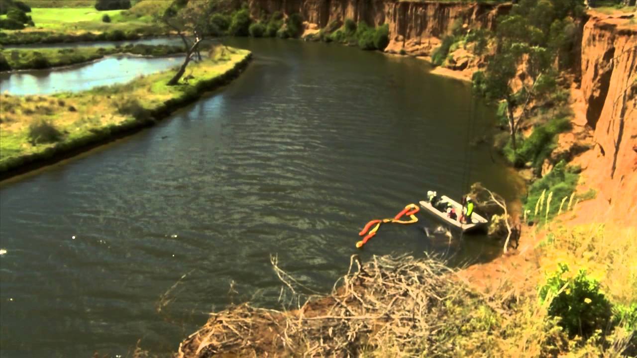 Local Used Cars >> Abandoned car pulled from Werribee River - YouTube Local Used Cars >> Abandoned car pulled from Werribee River - YouTube