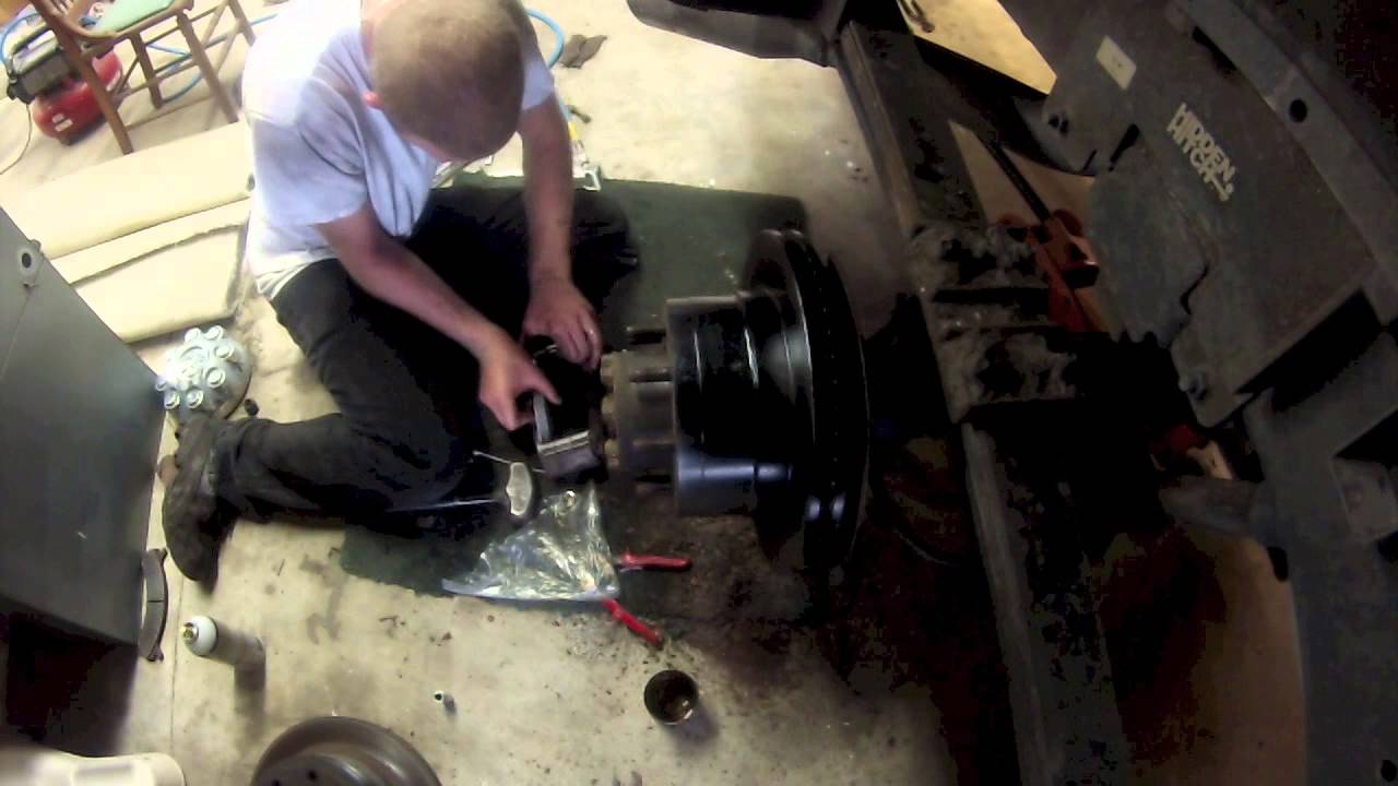 Dodge Ram 3500 Dually >> Dodge Ram 2500 Cummins Turbo Diesel Rear Brake Job - YouTube Dodge Ram 3500 Dually >> Dodge Ram 2500 Cummins Turbo Diesel Rear Brake Job - YouTube