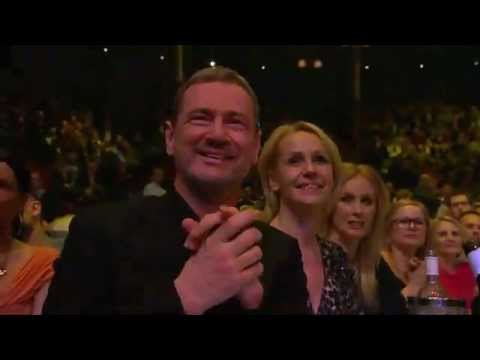 Christer Björkman hyllas med supermedley på QX GayGala 2012
