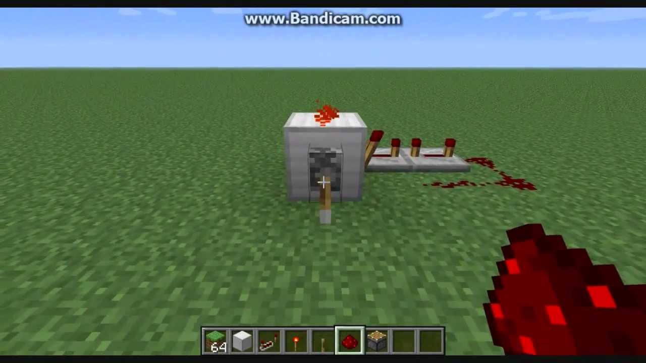 Minecraft 1 5 X Tiny Toggleable Redstone Clocks Round Up Youtube