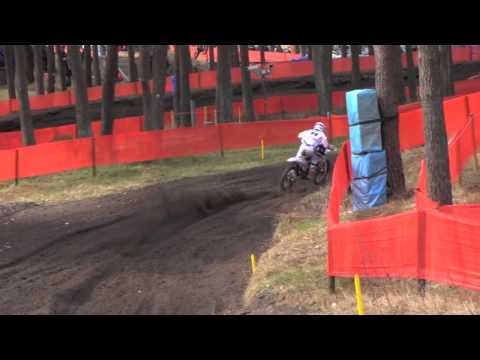 Whips en snelle rondetijden van Jeffrey Herlings in eerste manche ONK MX2 in Oldebroek 