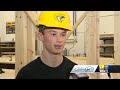 Students use construction class to help families in need  - 02:45 min - News - Video