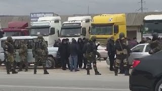Силовики не выпускают дагестанских дальнобойщиков на трассу