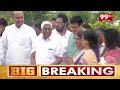 పీవీ జయంతి వేడుకల్లో పాల్గొన్న కుటుంబ సభ్యులు |  .P.V.Narasimha Rao Jayanthi Celebrations  - 05:20 min - News - Video