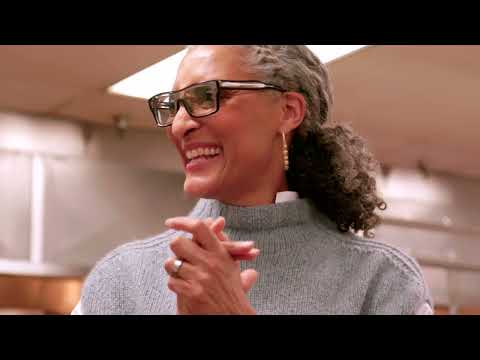 JENNIE-O TURKEY STORE AND CELEBRITY CHEF CARLA HALL HONOR HOUSTON CAFETERIA STAFF THROUGH NATIONAL PARTNERSHIP, “SCHOOL CAFETERIA TAKEOVERS”