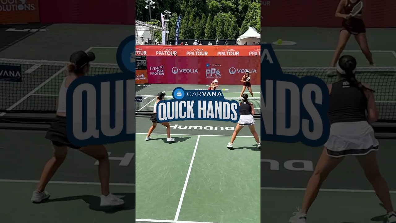 Who has the quickest hands? 👋👋 Our @GoCarvana Quick Hands segment from Atlanta! 🏆