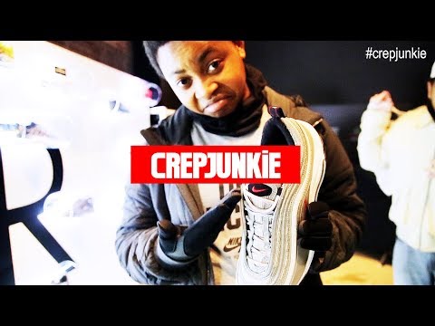 CHICKEN CONNOISSEUR: THE PENGEST TRAINERS AT FOOTLOCKER!