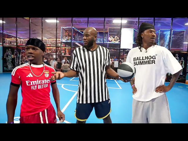 Duke Dennis Slam Ball In San Antonio