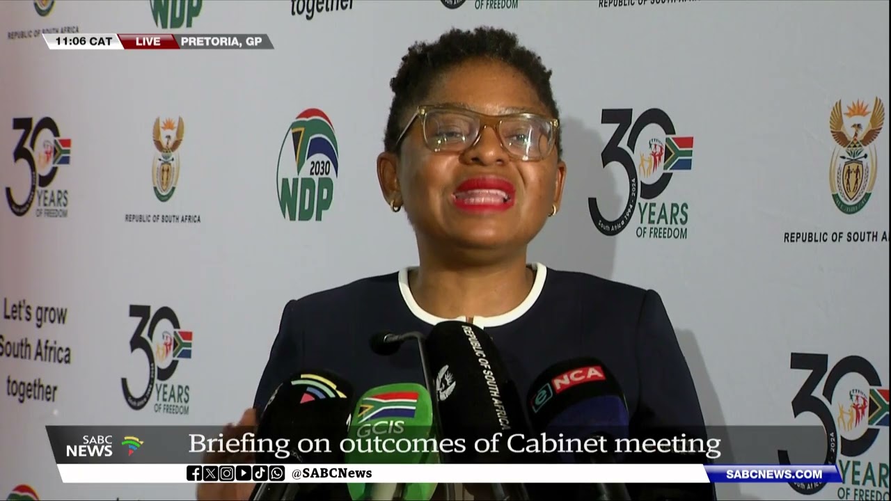 Cabinet Meeting| Minister Khumbudzo Ntshavheni engages the media