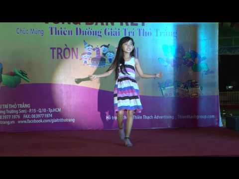 Shock bé gái 7 tuổi nhảy Cry Cry cực cute 2