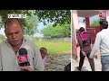Jhansi में हैरान कर देने वाला मामला, 70 साल के बुजुर्ग को 13 बार काटा सांप | UP News | Snake |  - 06:45 min - News - Video