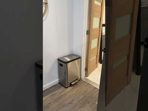 宿泊施設による動画