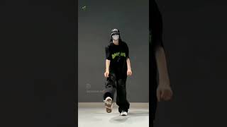 Awesome dancer. #ello