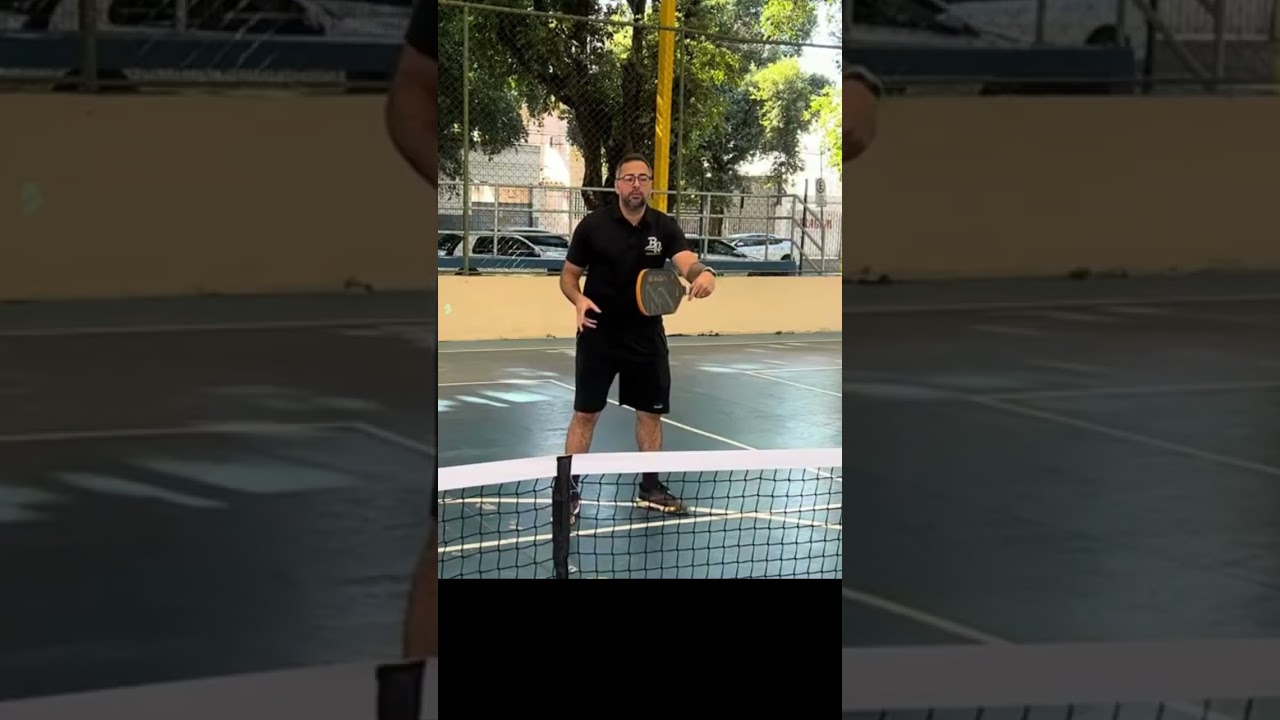 Os erros que você comete no pickleball antes de bater na bola - parte 01