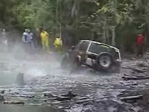 toyota 4x4 mudding crazy mud action #3