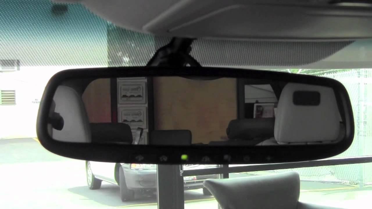 2011-toyota-sienna-auto-dimming-rear-view-mirror-how-to-by