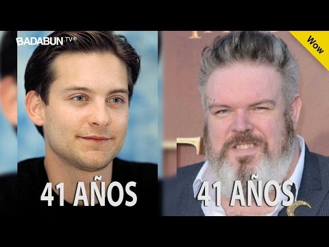 20 famosos que no creerás que tienen la misma edad. La #7 parecen abuela y nieta.