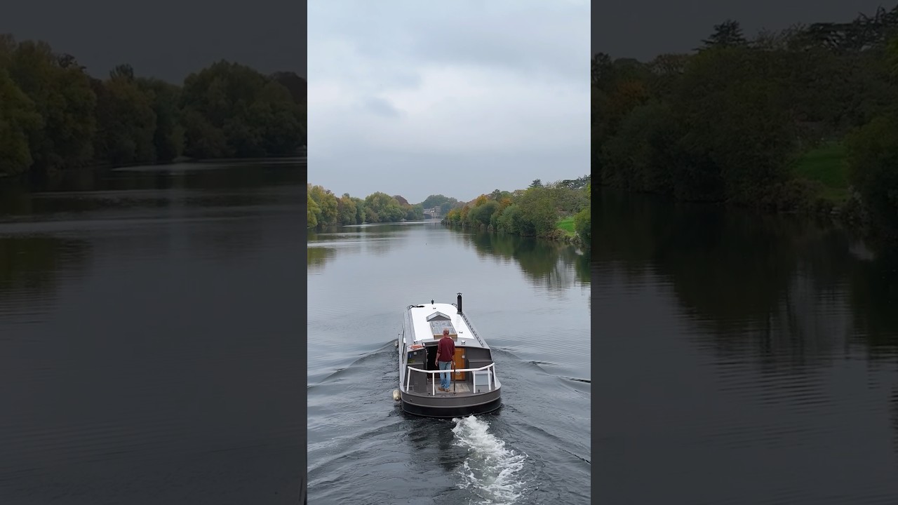 Striking Modern Houseboat on London’s Canals #tour