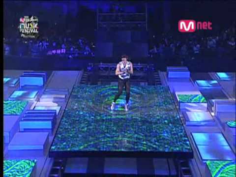 2008 Mnet KM Music Awards - Rain performance