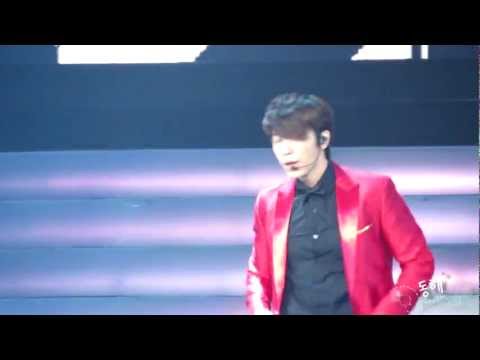 120826 MOA Mr Simple (Donghae)
