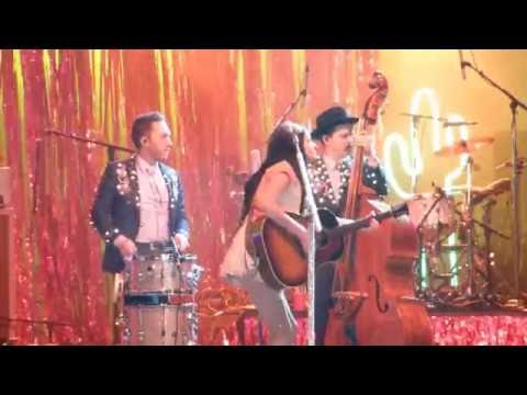 Kacey Musgraves - Crazy (Gnarls Barkley cover)