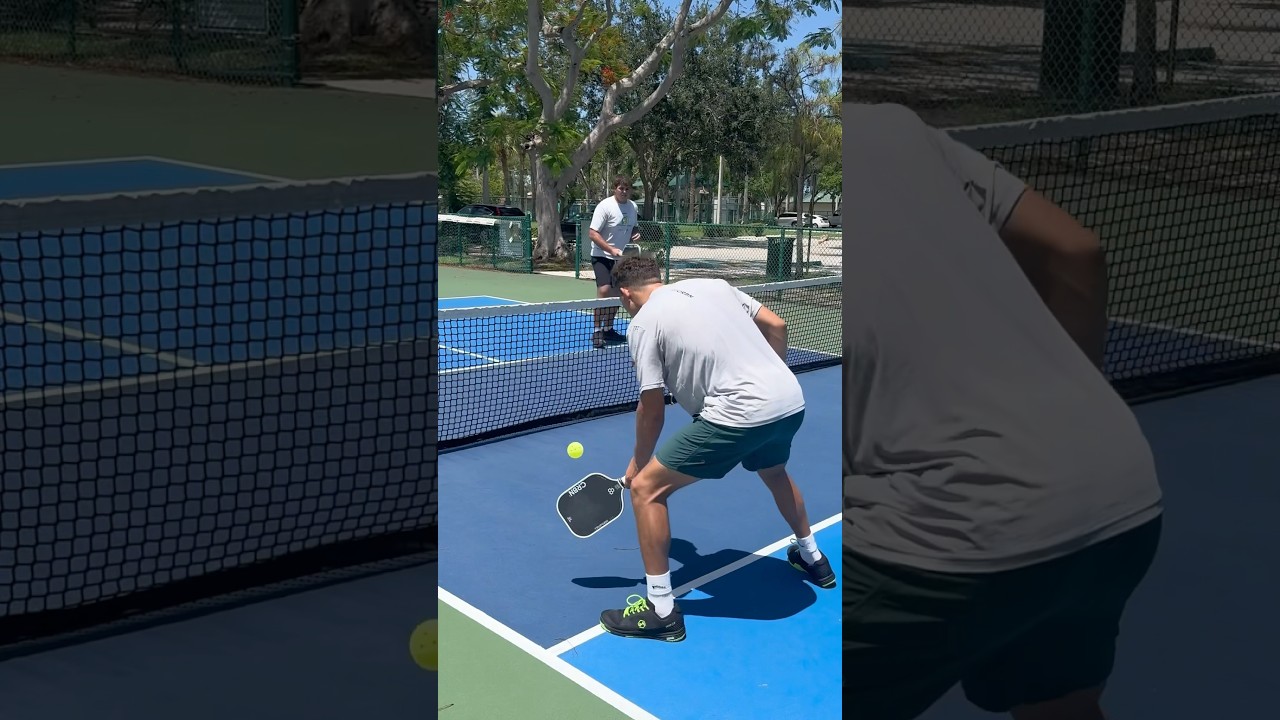 How to hit a Forehand Dink in Pickleball! #pickleball #pickleballtips