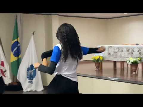 Oficina “No Compasso da Vida” - Dança  Tema: “Somos gota de um mesmo mar.” 