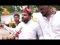 UP: Lucknow में NEET विवाद को लेकर Samajwadi Party का प्रदर्शन, कार्यकर्ताओं की पुलिस से झड़प  - 05:07 min - News - Video