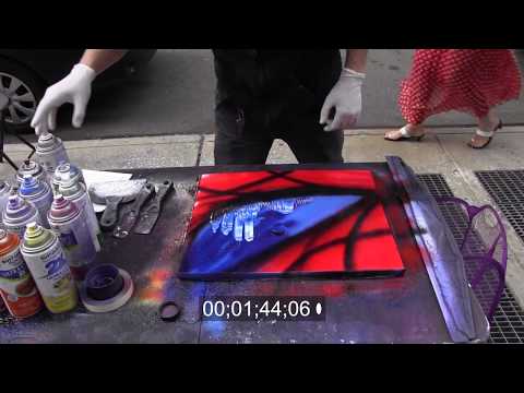AMAZING street performer spray paint art
