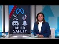 Lawmakers grill Big Tech executives, accusing them of failing to protect children  - 11:25 min - News - Video
