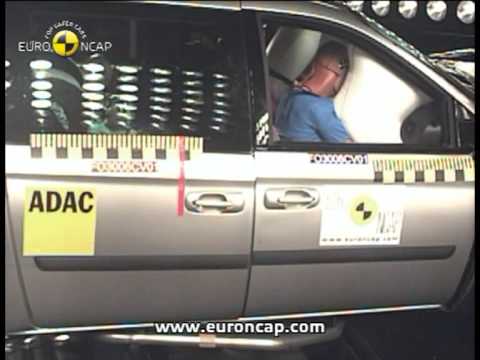 Видео краш-теста Chrysler Grand voyager с 2007 года