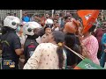 SILIGURI PROTEST|SHUFFLE BROKE OUT BETWEEN BJPS MAHILA MORCHA SUPPORTERS & POLICE OVER WATER CRISIS