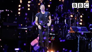 Coldplay – A Sky Full Of Stars at BBC Music Awards 2014