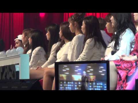 20131229 A-PINK Watching SHINee @ SBS Gayo Daejun