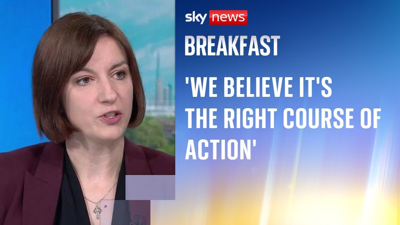 Government 'agree and support' with the Royal Family, says education secretary