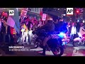 Tenso ambiente entre manifestantes y policías en una concentración propalestina en San Francisco  - 01:45 min - News - Video