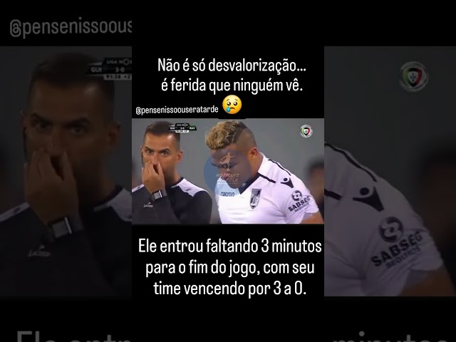JOGADOR HUMILHADO PELO SEU TÉCNICO MOSTRA HUMILDADE EM OBEDECER!  #futebol #futeboldaglobo #esporte