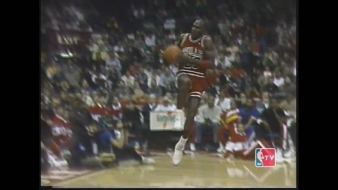 Michael Jordan Vs Dominique Wilkins 1988 Slam Dunk Contest Classics Youtube 