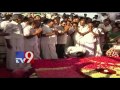 TN CM Palanisamy breaks down at Jaya memorial after trust vote win