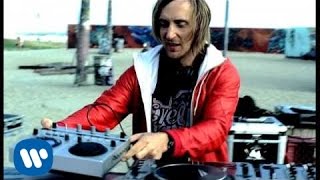 David Guetta feat. Kelly Rowland - When Love Takes Over thumbnail