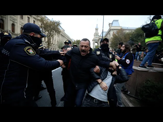 Акция под лозунгом "Свободы!" разогнана в Баку