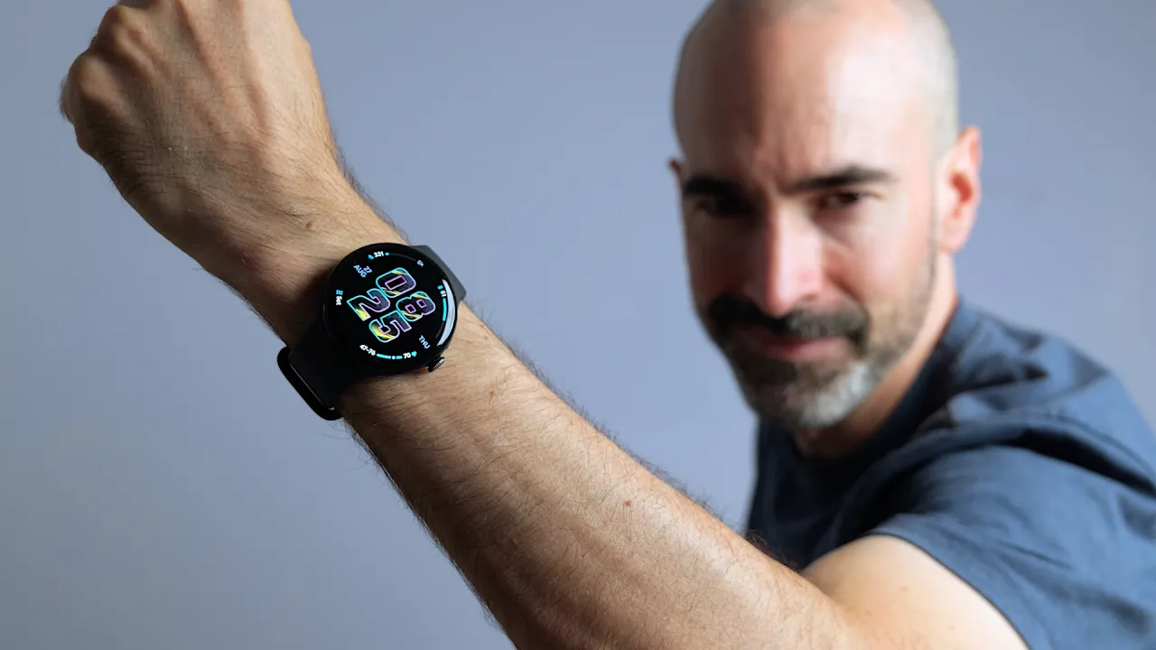 Vid�o-Test de Google Pixel Watch 5 par Tech Spurt