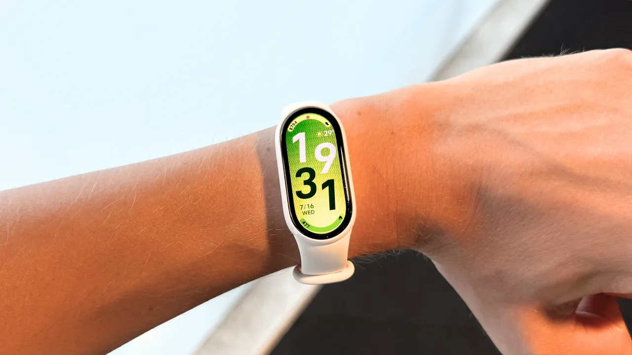 Vido-Test de Xiaomi Smart Band 10 par Discoverdose